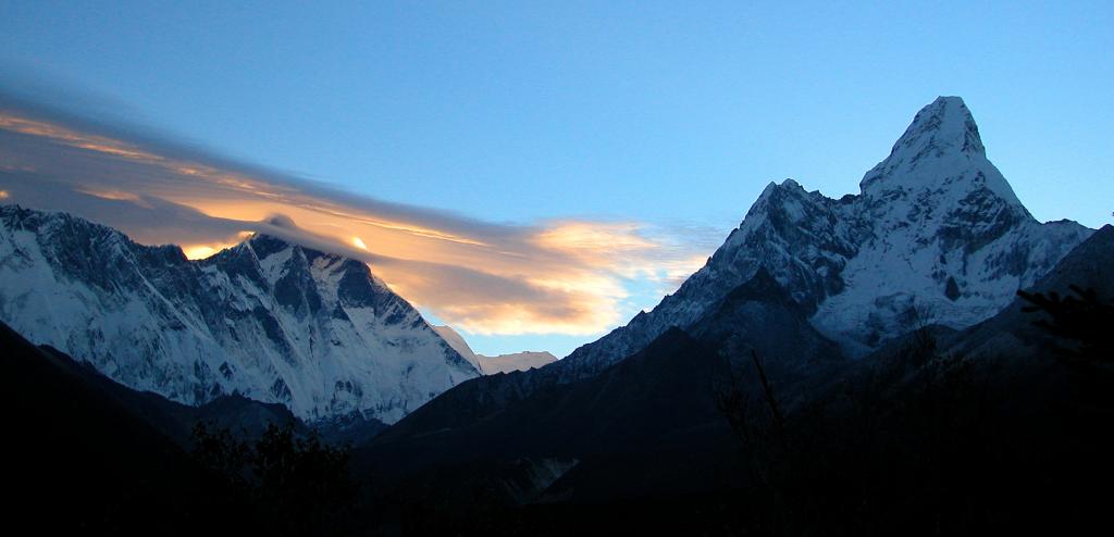 gal/Berge_der_Welt/A12ccAmacDablamc.jpg
