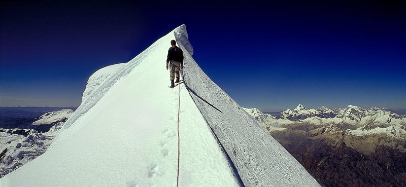 gal/Berge_der_Welt/B11ccCopacSurc.jpg